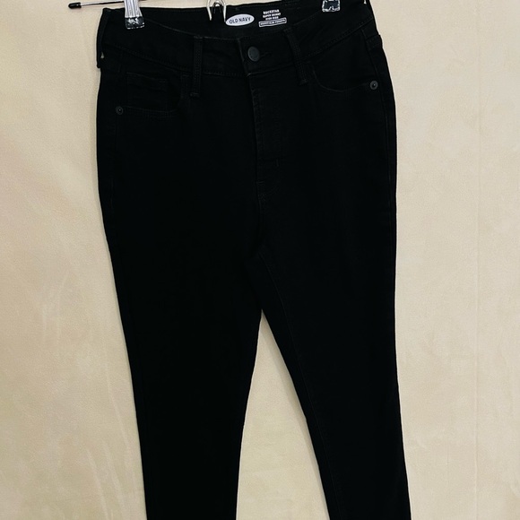 Old Navy Rockstar Jeans - Picture 1 of 8
